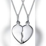 Heart Shape Couple Necklace Set | Magnetic Broken Heart Pendant for Lovers – Altutan - Image 2