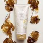 Oriflame Milk & Honey Gold Sugar Scrub – Deep Exfoliating & Moisturizing Body Polish for Soft Glowing Skin - Image 3